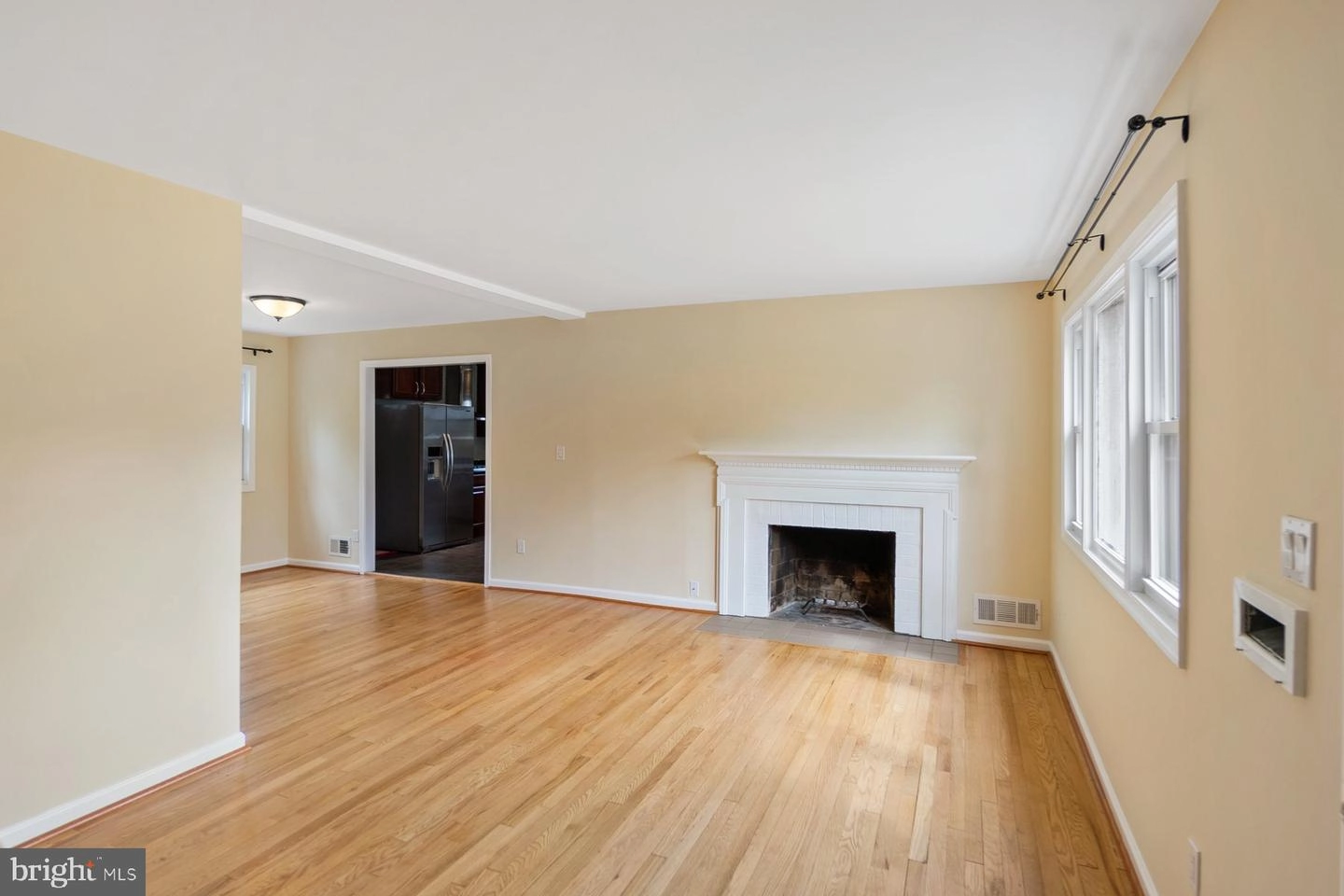 1100 W Nolcrest Dr, Silver Spring, MD 20903 photo 3