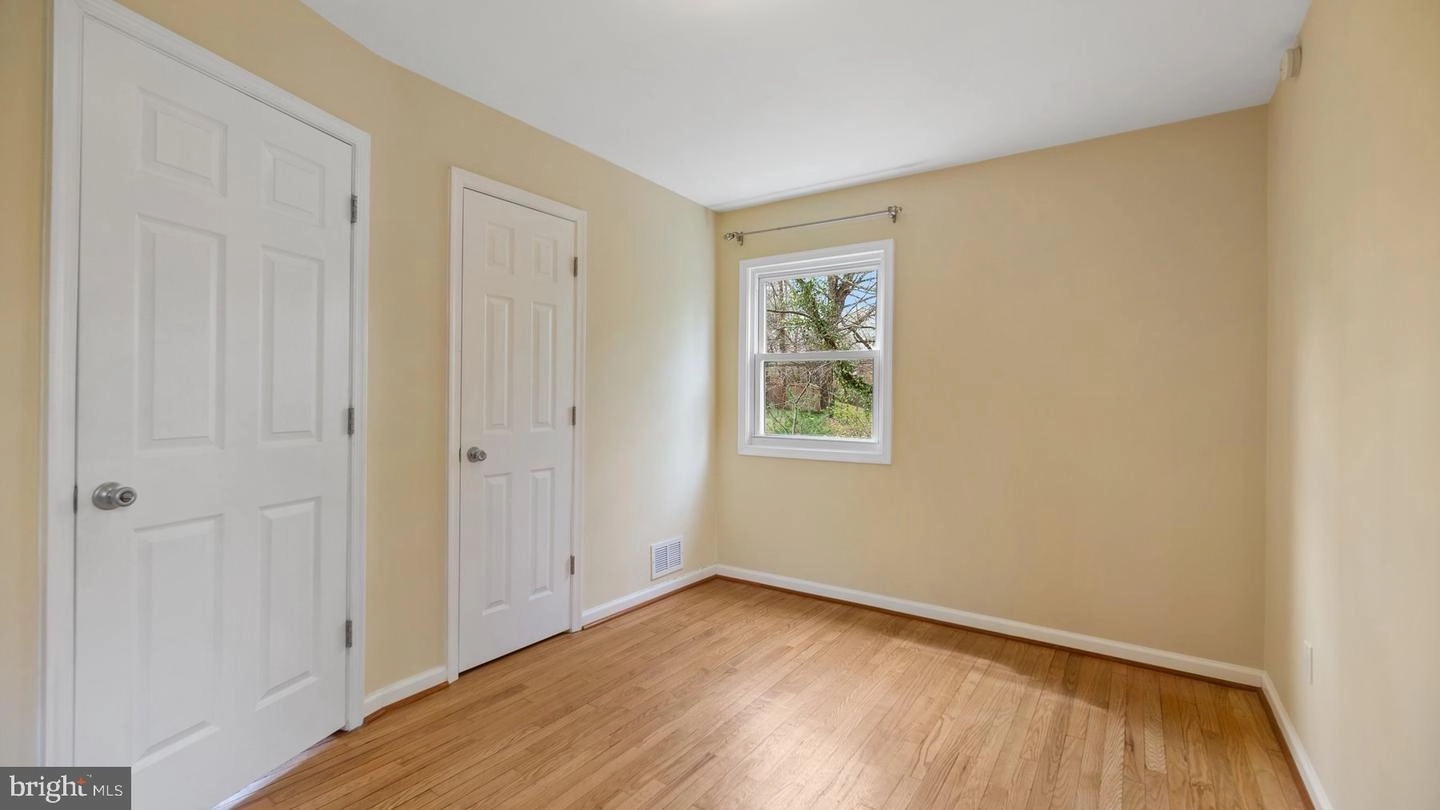 1100 W Nolcrest Dr, Silver Spring, MD 20903 photo 12
