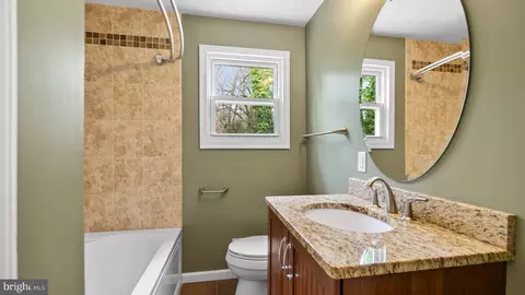 1100 W Nolcrest Dr, Silver Spring, MD 20903 photo 9
