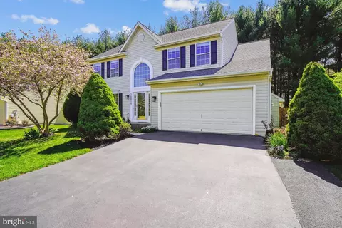 20819 Tall Forest Dr, Germantown, MD 20876