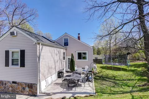 Exterior - 4206 Dahill Rd, Silver Spring, MD 20906 photo 3 of 4