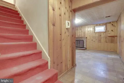 Entry Way - 8802 2nd Ave, Silver Spring, MD 20910 photo 3 of 3