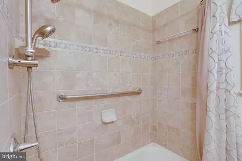 Bath - 8802 2nd Ave, Silver Spring, MD 20910 photo 2 of 7