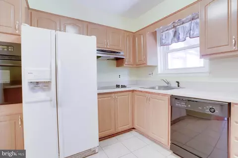 Kitchen - 8802 2nd Ave, Silver Spring, MD 20910 photo 4 of 4