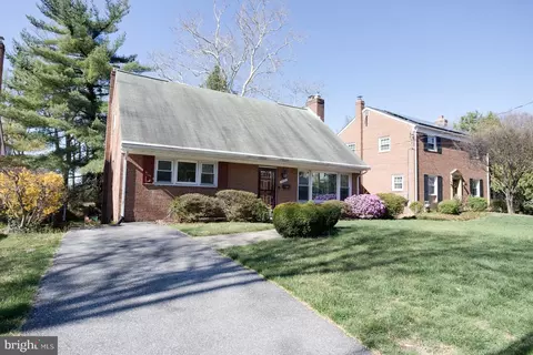 Exterior - 8802 2nd Ave, Silver Spring, MD 20910 photo 2 of 18