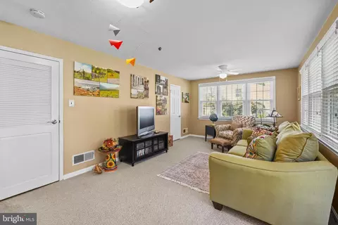 Living - 604 Blick Dr, Silver Spring, MD 20904 photo 6 of 10