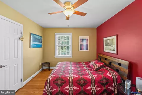 Bedroom - 604 Blick Dr, Silver Spring, MD 20904 photo 6 of 9