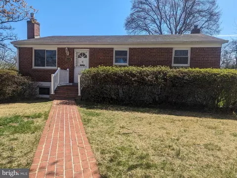 11303 Creek Shore Pl, Rockville, MD 20852