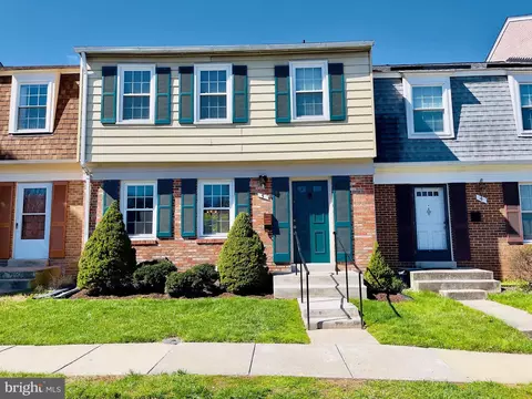 3 Kirkfield Ct, Rockville, MD 20850