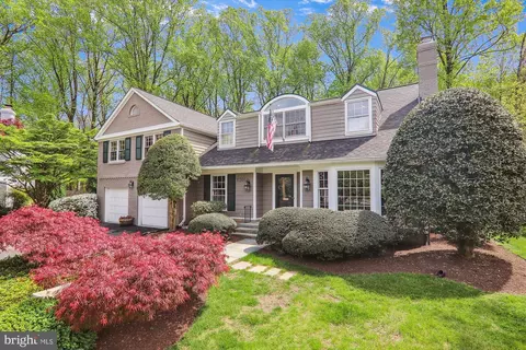11301 Rolling House Rd, North Bethesda, MD 20852
