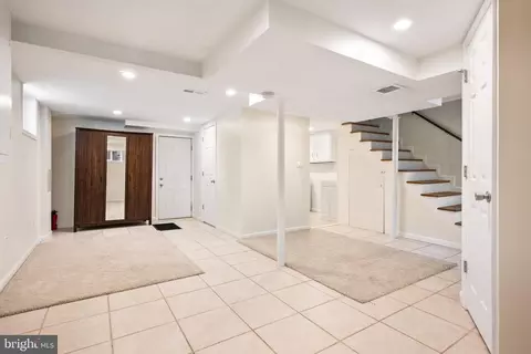 Other - 21 Lauer Ct, Silver Spring, MD 20901 photo 6 of 7