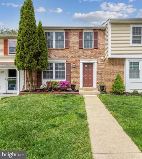 9207 Turtle Dove Ln, Gaithersburg, MD 20879
