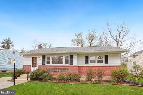 1106 Maple Ave, Rockville, MD 20851