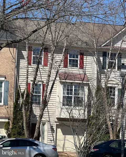 12907 Woodcutter Cir #113, Germantown, MD 20876