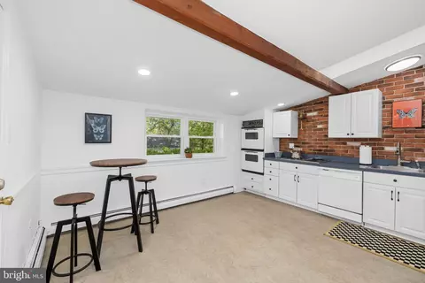 Kitchen - 4 Springvale Ln, Silver Spring, MD 20910 photo 3 of 3