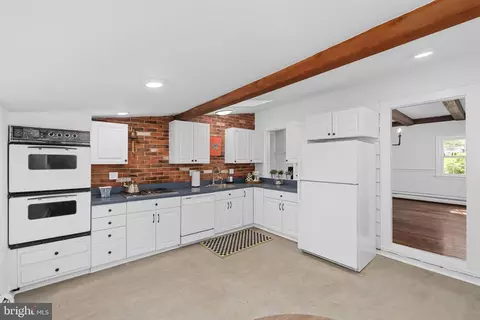 Kitchen - 4 Springvale Ln, Silver Spring, MD 20910 photo 1 of 3