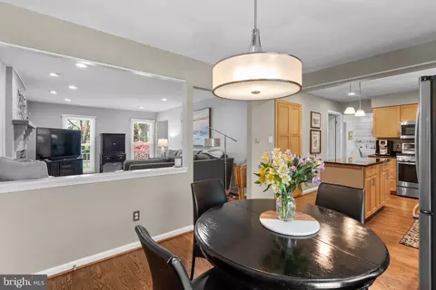 Dining - 4 Dartmoor Ct, Olney, MD 20832 photo 7 of 8