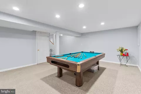 Living - 4 Dartmoor Ct, Olney, MD 20832 photo 11 of 12