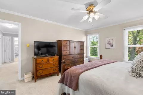 Bedroom - 4 Dartmoor Ct, Olney, MD 20832 photo 4 of 8