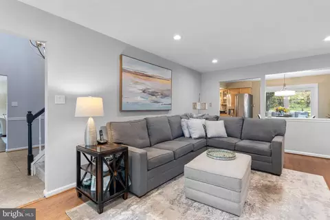 Living - 4 Dartmoor Ct, Olney, MD 20832 photo 7 of 12