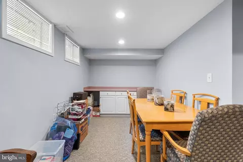 Dining - 4 Dartmoor Ct, Olney, MD 20832 photo 8 of 8
