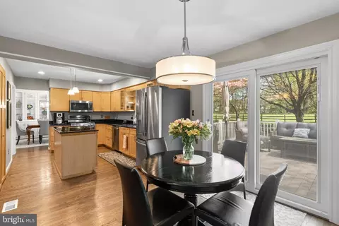 Dining - 4 Dartmoor Ct, Olney, MD 20832 photo 6 of 8