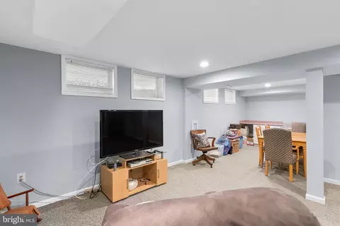 Living - 4 Dartmoor Ct, Olney, MD 20832 photo 12 of 12