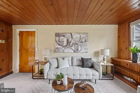 Living - 801 Copley Ln, Silver Spring, MD 20904 photo 10 of 10