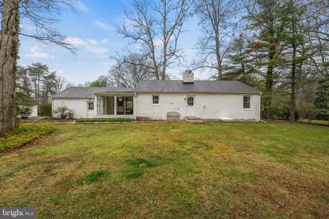 Exterior - 801 Copley Ln, Silver Spring, MD 20904 photo 8 of 9