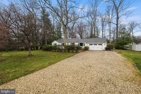 Exterior - 801 Copley Ln, Silver Spring, MD 20904 photo 2 of 9