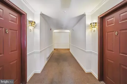 Entry Way - 3317 Sir Thomas Dr #4-A-22, Silver Spring, MD 20904 photo 1 of 3