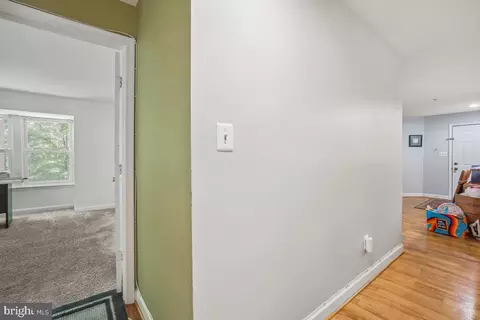 Entry Way - 3317 Sir Thomas Dr #4-A-22, Silver Spring, MD 20904 photo 3 of 3