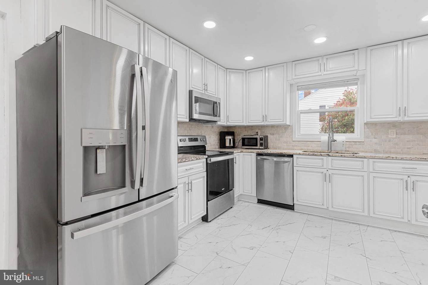 Kitchen - 3210 Medway St, Silver Spring, MD 20902 photo 3 of 4