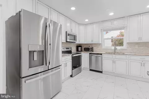 Kitchen - 3210 Medway St, Silver Spring, MD 20902 photo 3 of 4