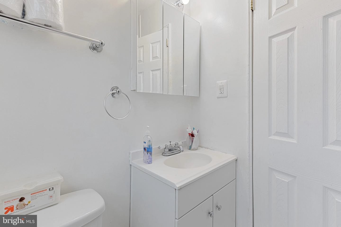 Bath - 3210 Medway St, Silver Spring, MD 20902 photo 3 of 4