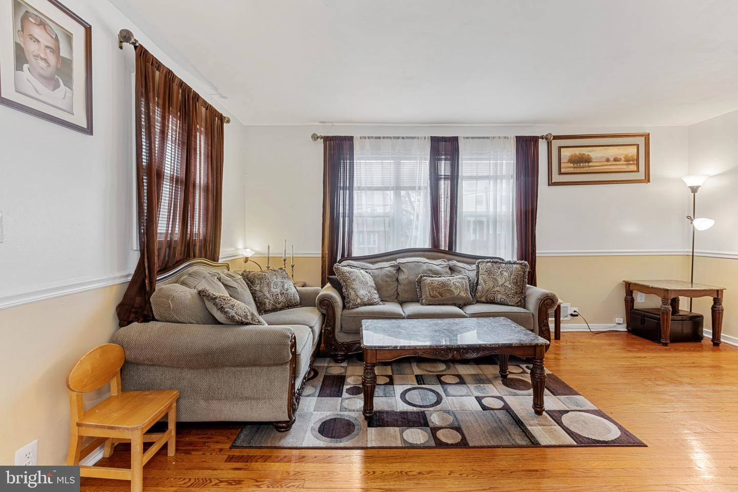 Living - 3210 Medway St, Silver Spring, MD 20902 photo 1 of 3