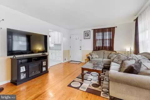 Living - 3210 Medway St, Silver Spring, MD 20902 photo 3 of 3