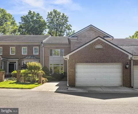 7805 Gate Post Way, Potomac, MD 20854