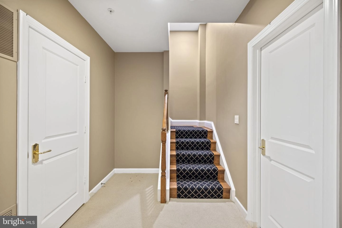 Entry Way - 7805 Gate Post Way, Potomac, MD 20854 photo 2 of 2