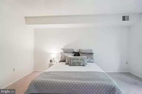 15100 Interlachen Dr #4-710, Silver Spring, MD 20906 photo 18