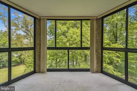 15100 Interlachen Dr #4-710, Silver Spring, MD 20906 photo 10