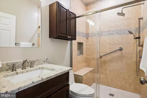 Bath - 1409 Caitlin Ct, Silver Spring, MD 20904 photo 2 of 6