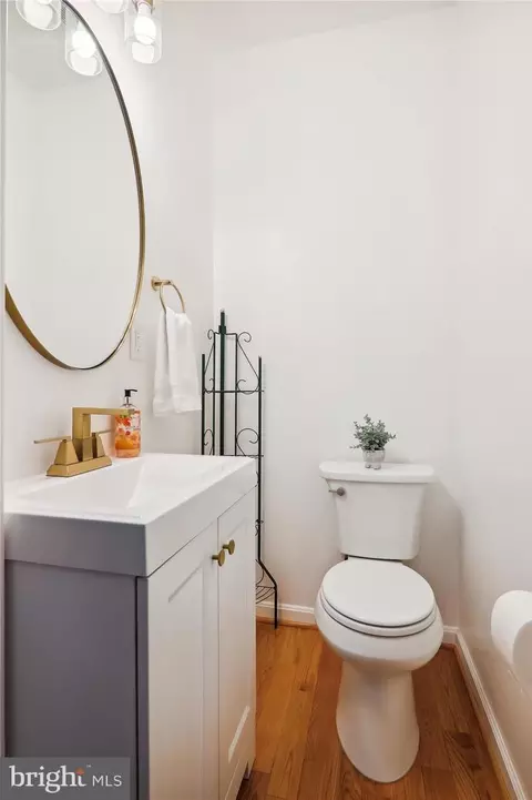Bath - 1409 Caitlin Ct, Silver Spring, MD 20904 photo 1 of 6