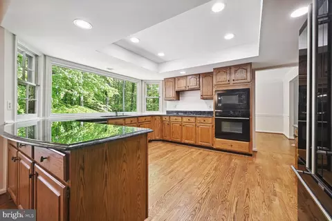 Kitchen - 2807 Regina Dr, Silver Spring, MD 20906 photo 4 of 5