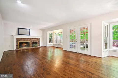 Living - 2807 Regina Dr, Silver Spring, MD 20906 photo 3 of 5