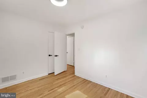 2423 Homestead Dr, Silver Spring, MD 20902 photo 18