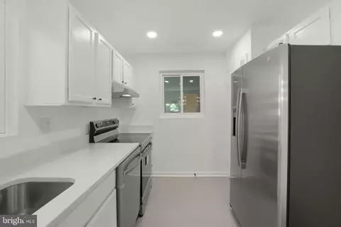 2423 Homestead Dr, Silver Spring, MD 20902 photo 30