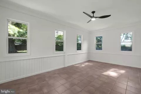 2423 Homestead Dr, Silver Spring, MD 20902 photo 26