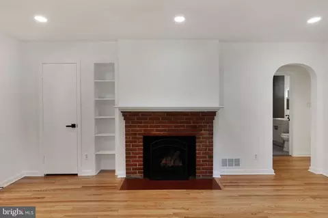 2423 Homestead Dr, Silver Spring, MD 20902 photo 22