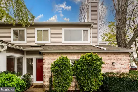 9872 Dockside Ter, Montgomery Village, MD 20886